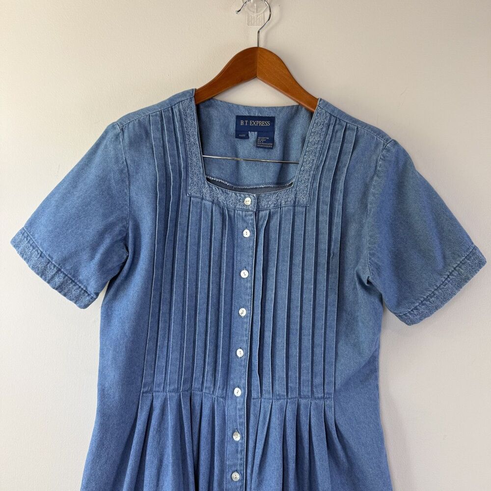 Vintage 90s Chambray Pintuck Pleated Dress | Prairie Cottage Denim Midi - Picture 5 of 16
